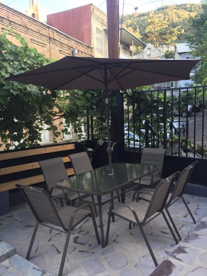 Отель Twins Hotel Тбилиси-33