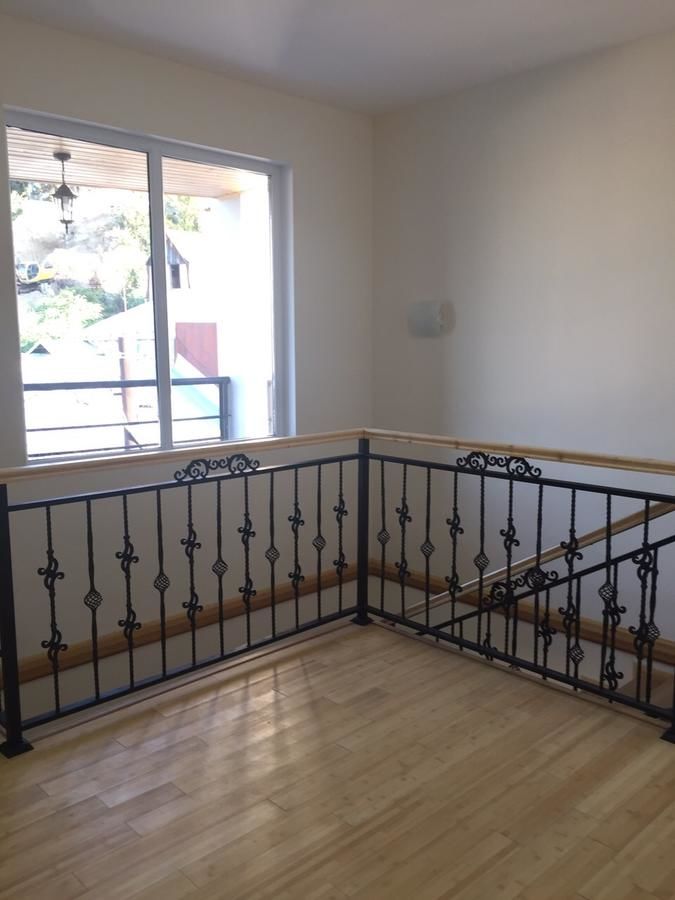 Отель Twins Hotel Тбилиси-40